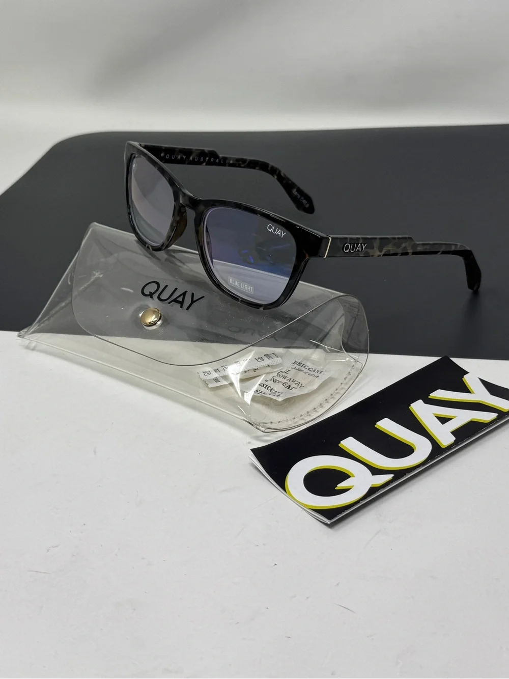 Quay Mini Hardwire Blue Light Glasses reading glasses +2.00 tortoise